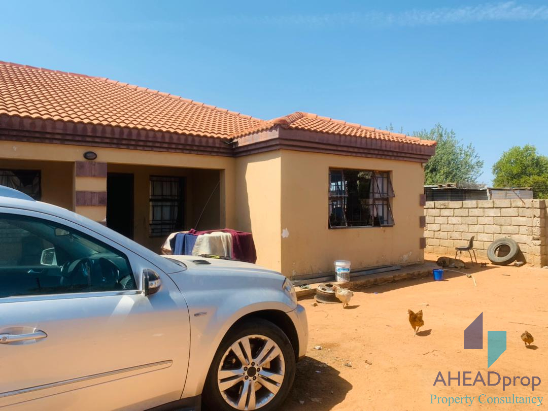 3 BEDROOM HOUSE FOR SALE- MOGODITSHANE