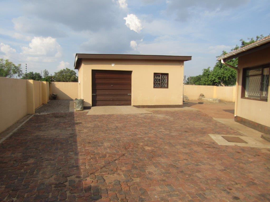 House for rent- Gaborone Phase 4