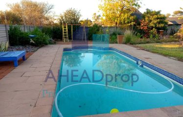 Fully fitted 3 bedroom House For Rent