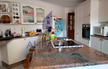 Fully fitted 3 bedroom House For Rent
