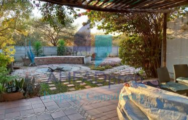 Fully fitted 3 bedroom House For Rent