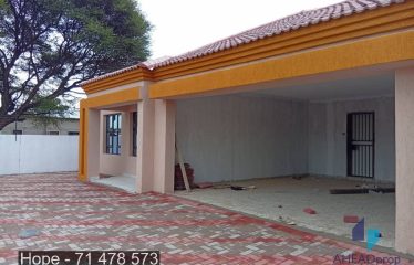 5 Bedroom House for Sale