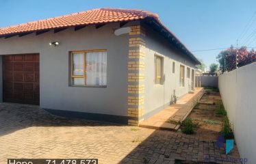4 bedroom Property for Sale