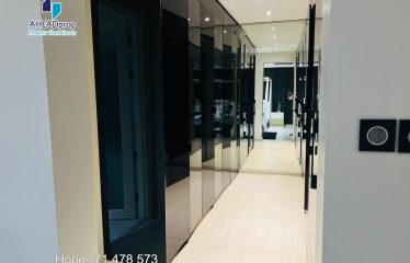 6 Bedroom Property For Sale