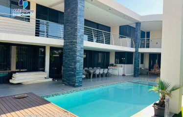 6 Bedroom Property For Sale