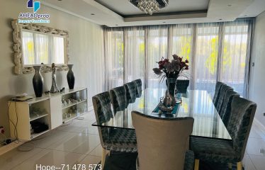 6 Bedroom Property For Sale